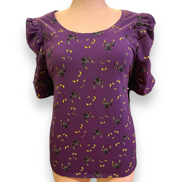 Torrid 4 (4X) Disney Haunted Mansion Punk Goth Gargoyle Puff Sleeve Foxy Top‎ - Picture 2 of 3